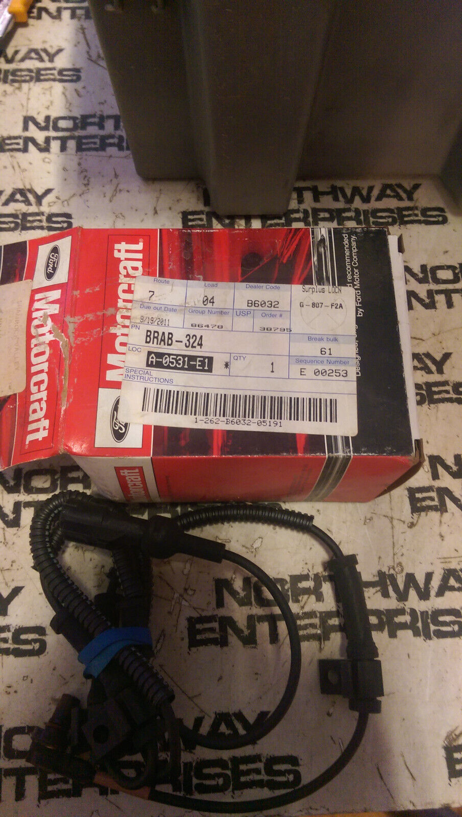 Motorcraft BRAB-324 Front Wheel ABS Sensor