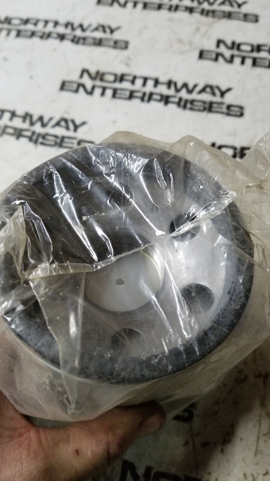 FleetGuard Cummins Coolant Filter WF2126 4907485