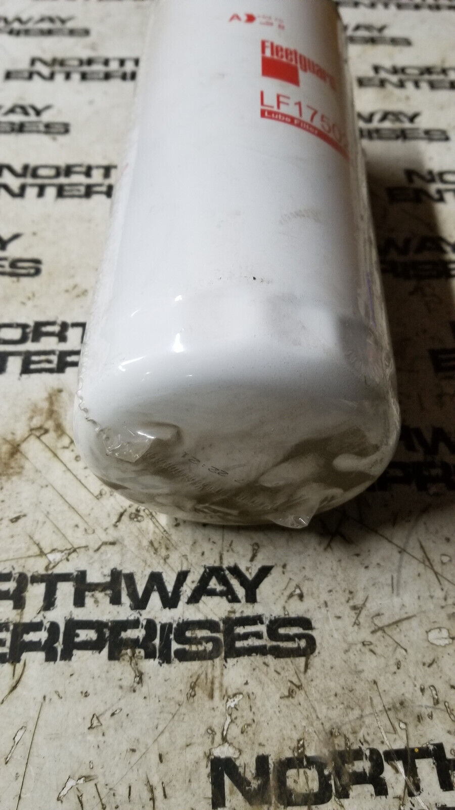 LF17502 FLEETGUARD OIL FILTER for Mack MP7, MP8, MP10 Engines