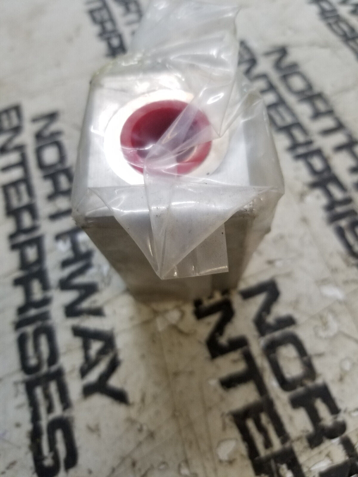CATERPILLAR 8W-2792 VALVE 8W2792