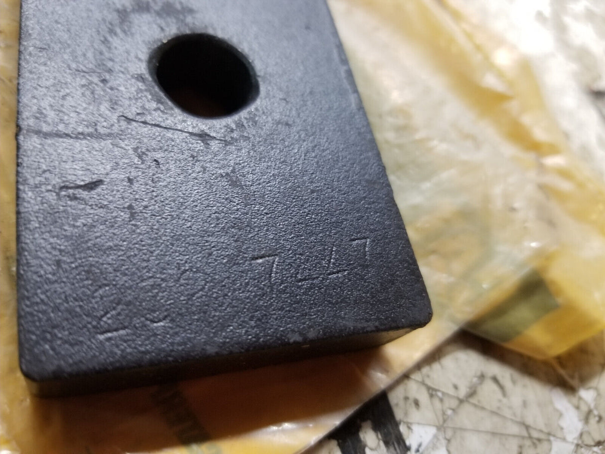 CATERPILLAR CAT OEM 202-7447 2027447 PLATE CLAMP