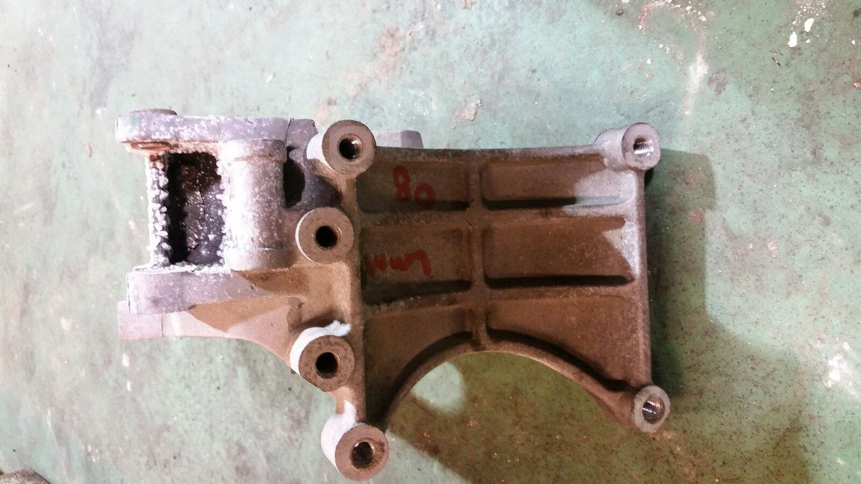 07-10 2007-2010 LMM LBZ DURAMAX AIR CONDITIONER COMPRESSOR BRACKET 6.6 6.6L