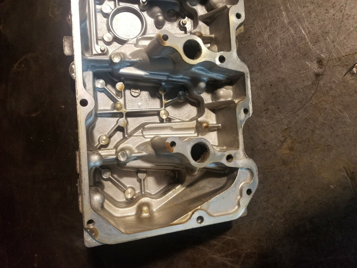 2011-2015 DURAMAX 6.6 6.6L DIESEL LML VALVE COVER SPACER RH PASSENGER