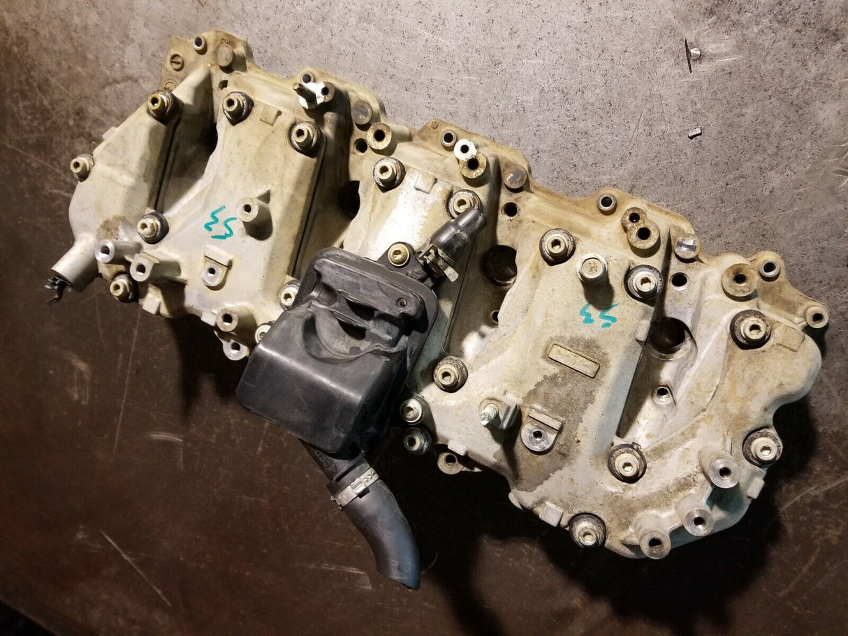2011-2015 DURAMAX 6.6L DIESEL LML VALVE COVER LH DRIVER 12640380 12642769