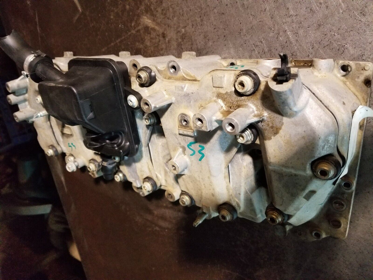 2011-2015 DURAMAX 6.6L DIESEL LML VALVE COVER LH DRIVER 12640380 12642769