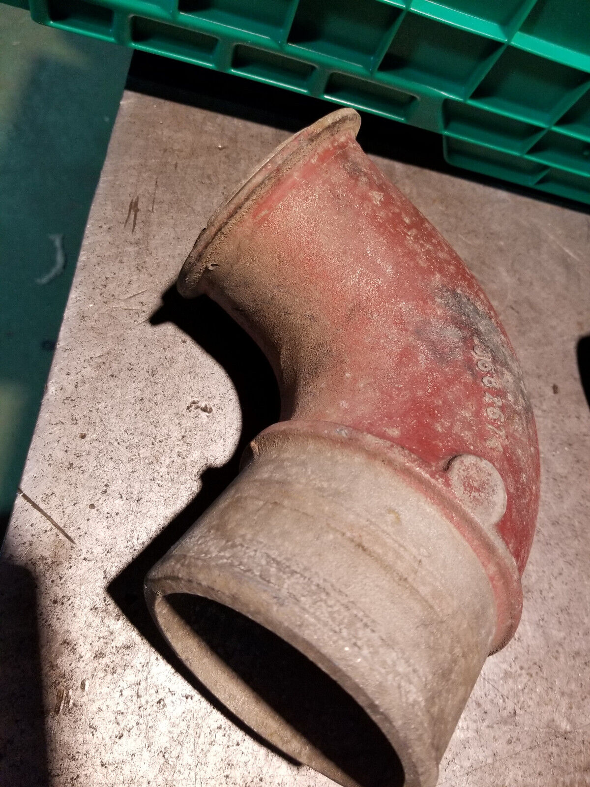 3682674 Tube ELBOW For Air intake Connection 3" to 4" Cummins 15L ISX ISX15