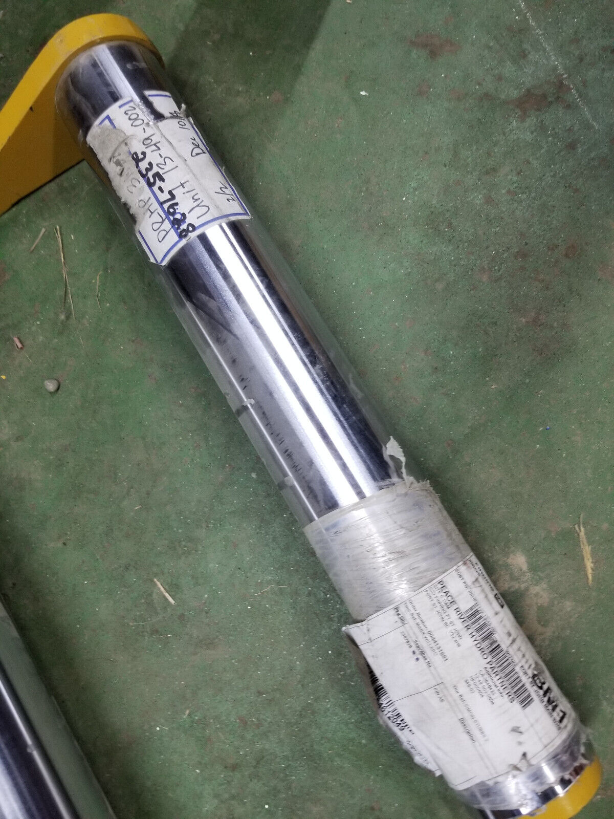 235-7628  Caterpillar Linkage Pin 3.15" dia X 20.87" long 2357628