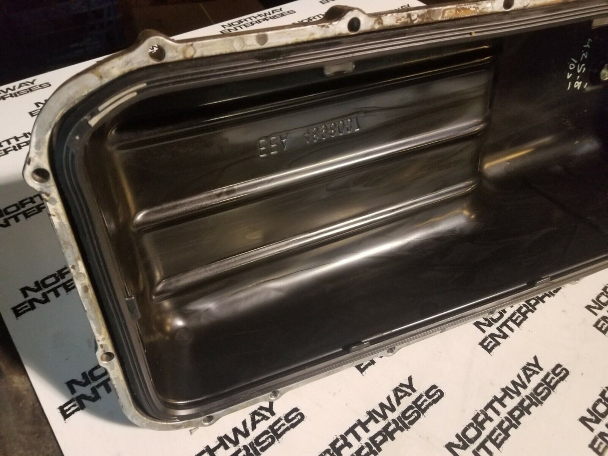 Cummins ISB 6.7 Rear Gear Oil Pan 4898037 and adapter 4938655