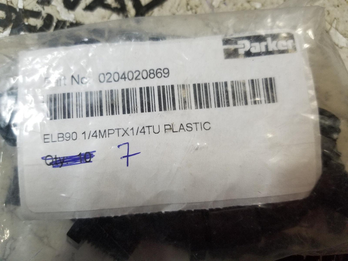 BAG OF 7PC - 0204020869 PARKER 90 DEGREE FITTING