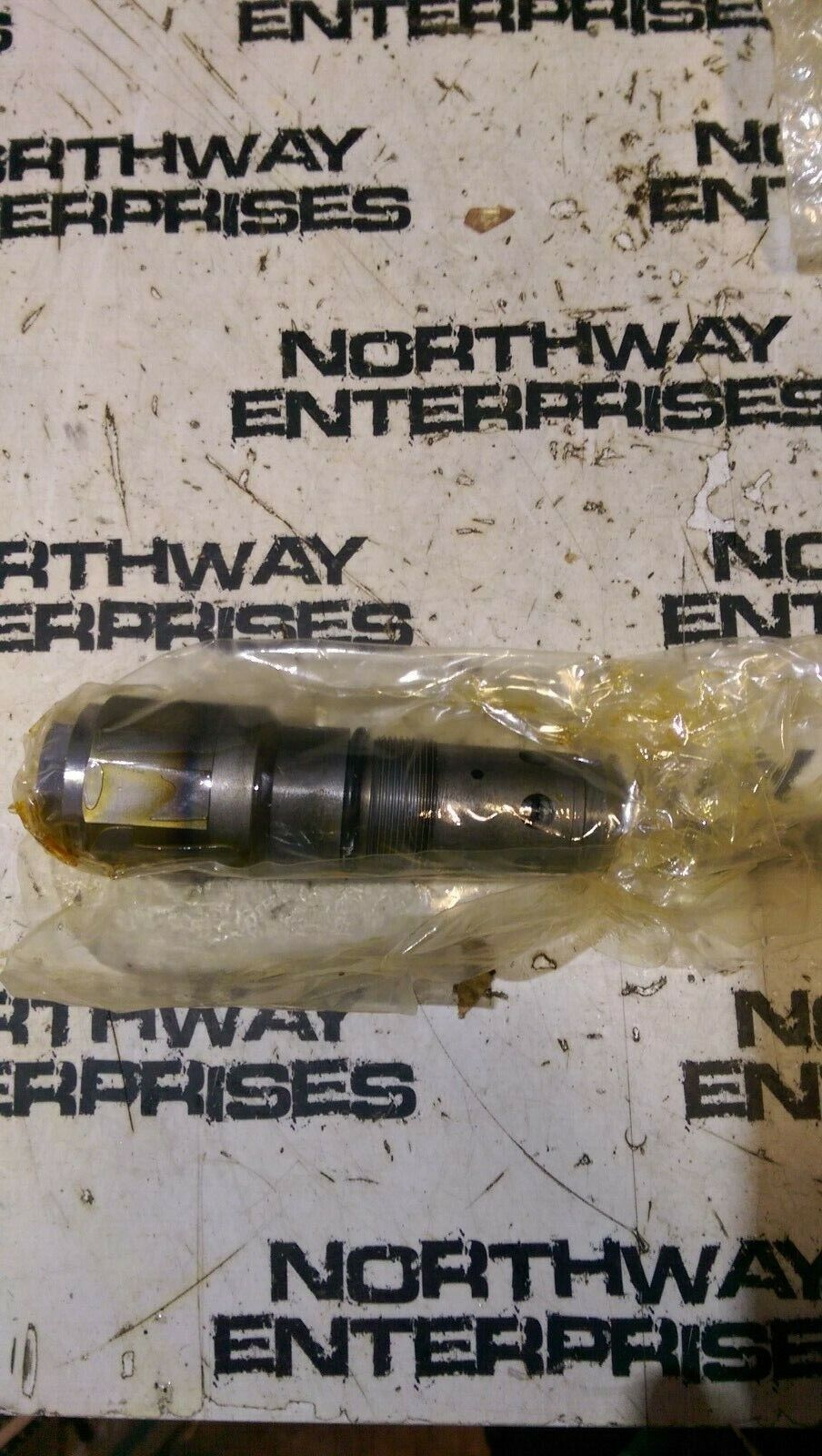 JOHN DEERE 4470918 PRESSURE RELIEF VALVE