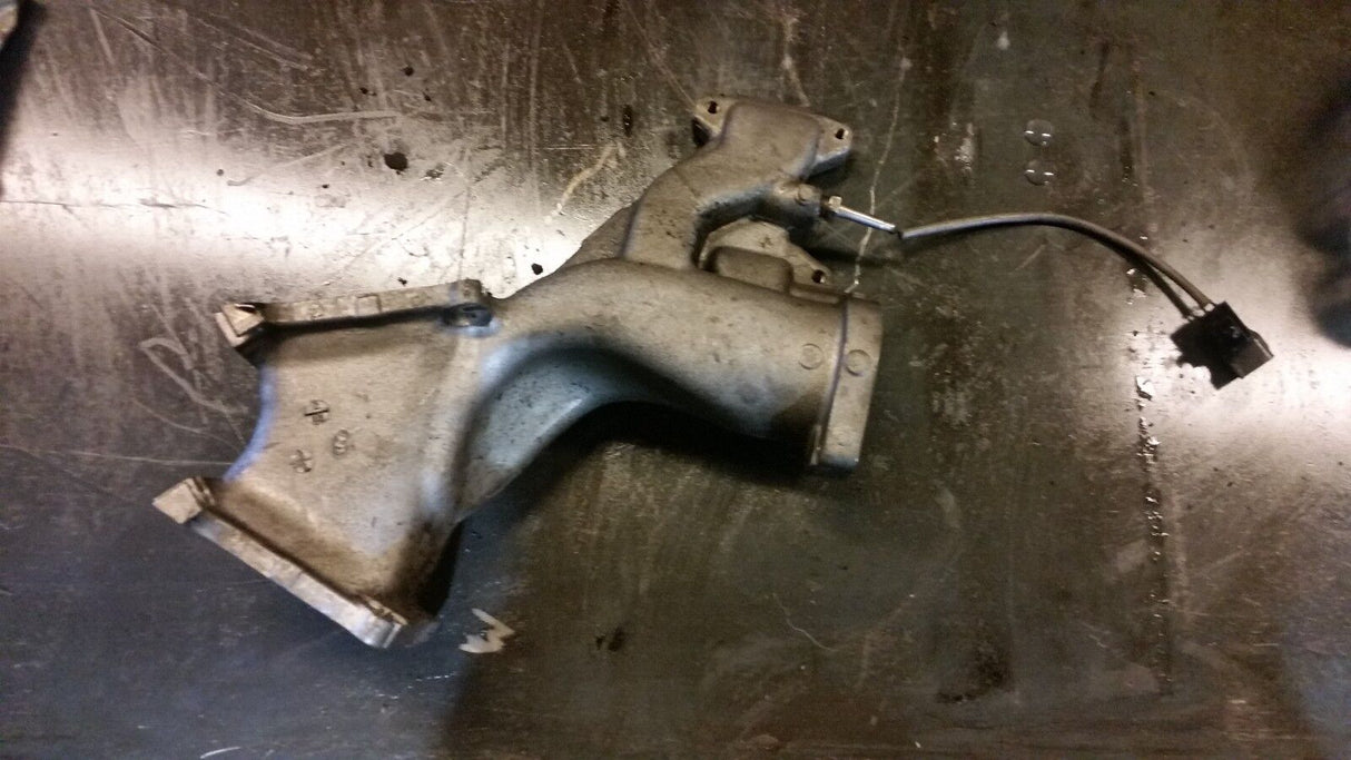 011 2011-2015 Duramax LML Intake Bridge Crossover Pipe 12648978