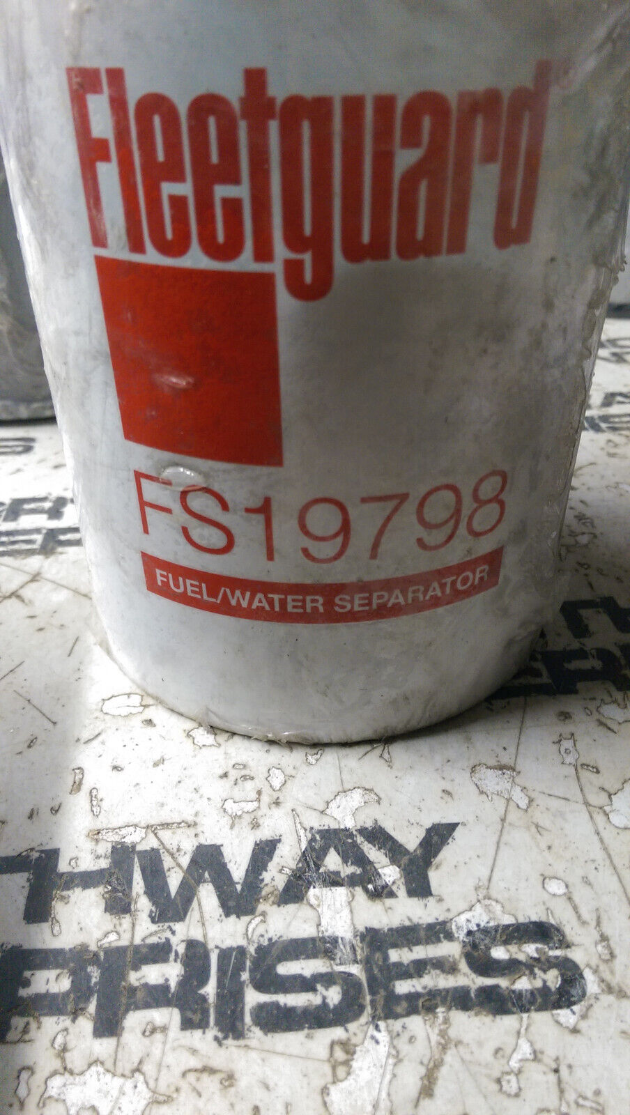 FLEETGUARD FS19798 FUEL WATER SEPERATOR ABPN122R50419 RACOR