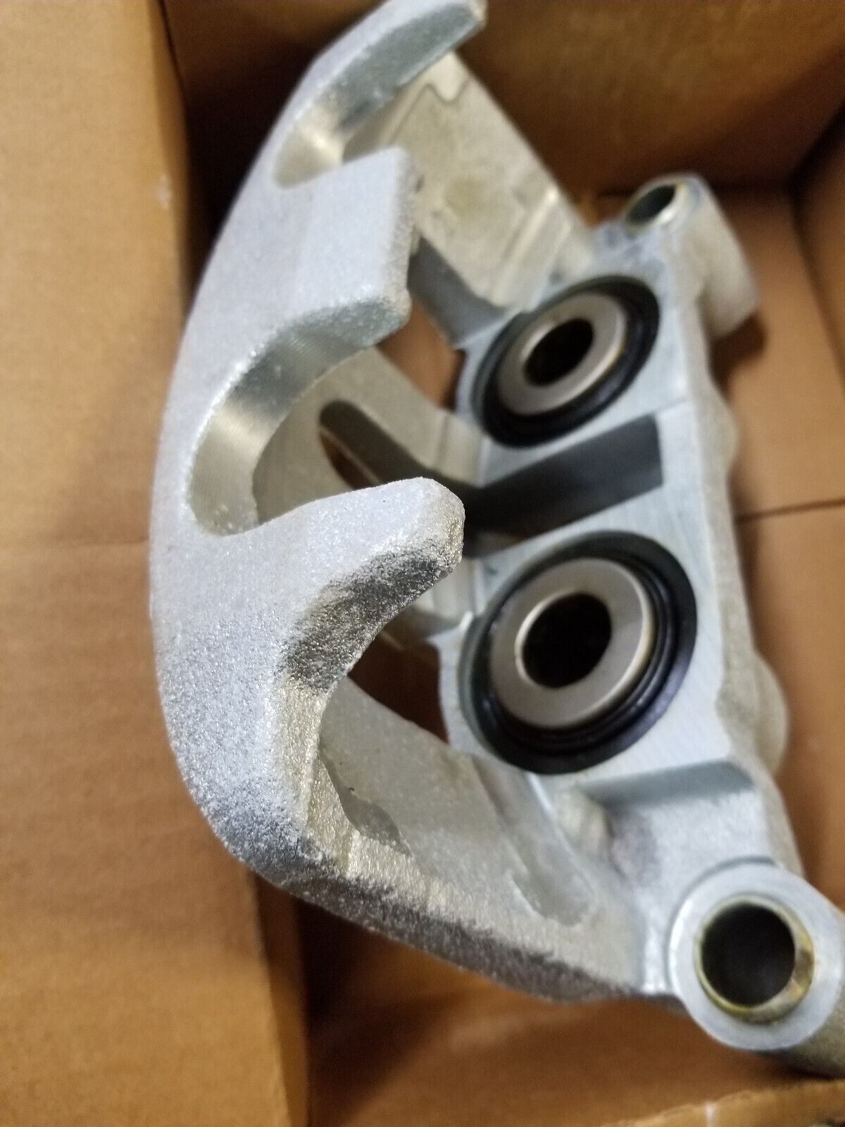AC DELCO 84751824 BRAKE CALIPER