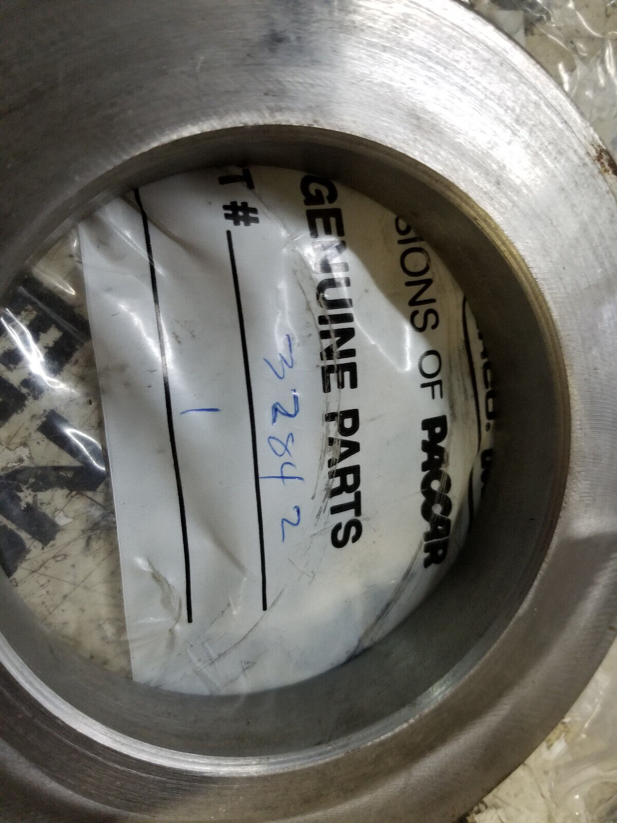 PACCAR 32842 SEAL