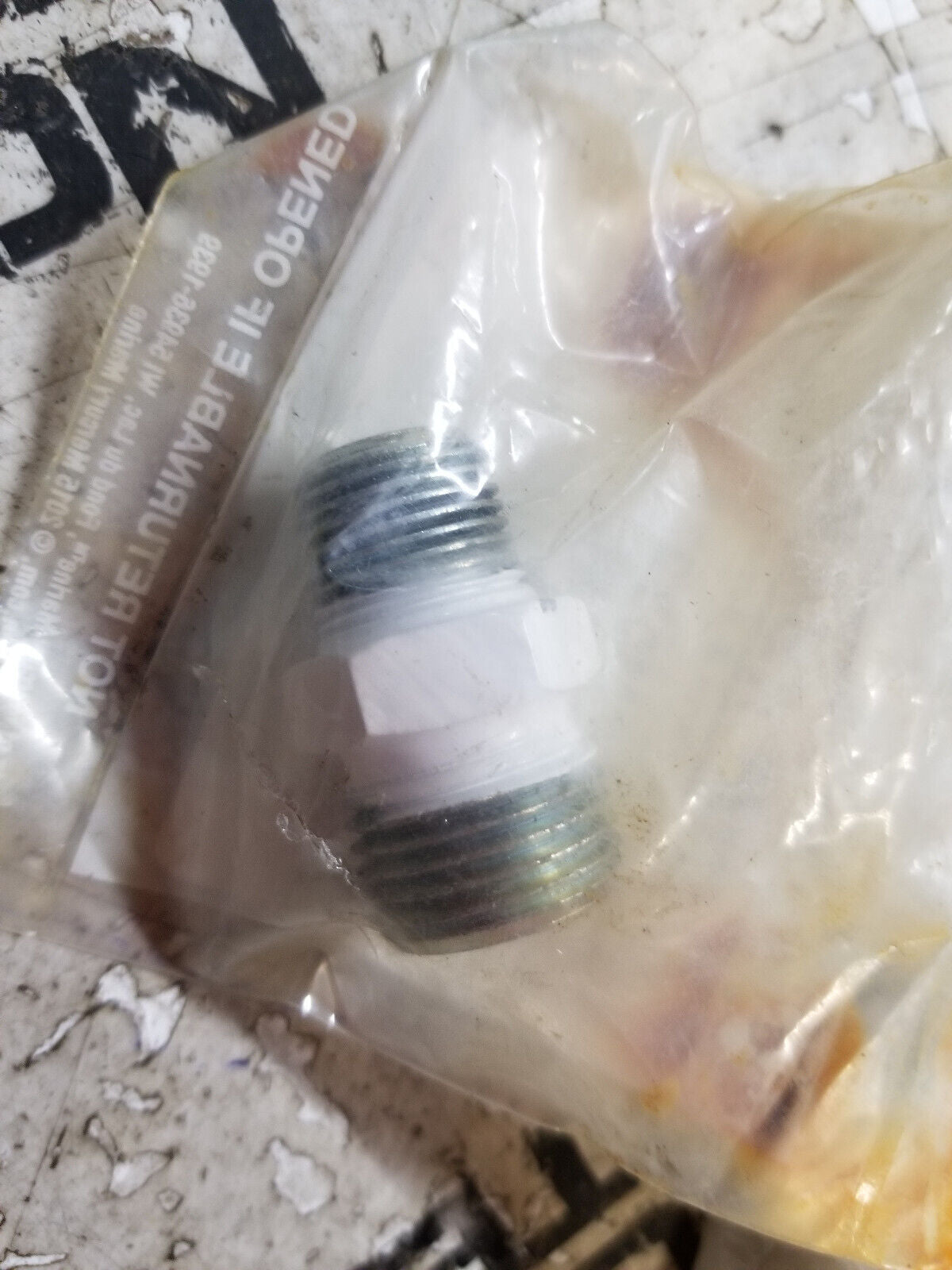 22-8M0127538 Mercury Fitting