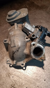 6.4 Powerstroke Turbo Diesel 6.4L EGR INTAKE VALVE 1885819C91 1872132c92