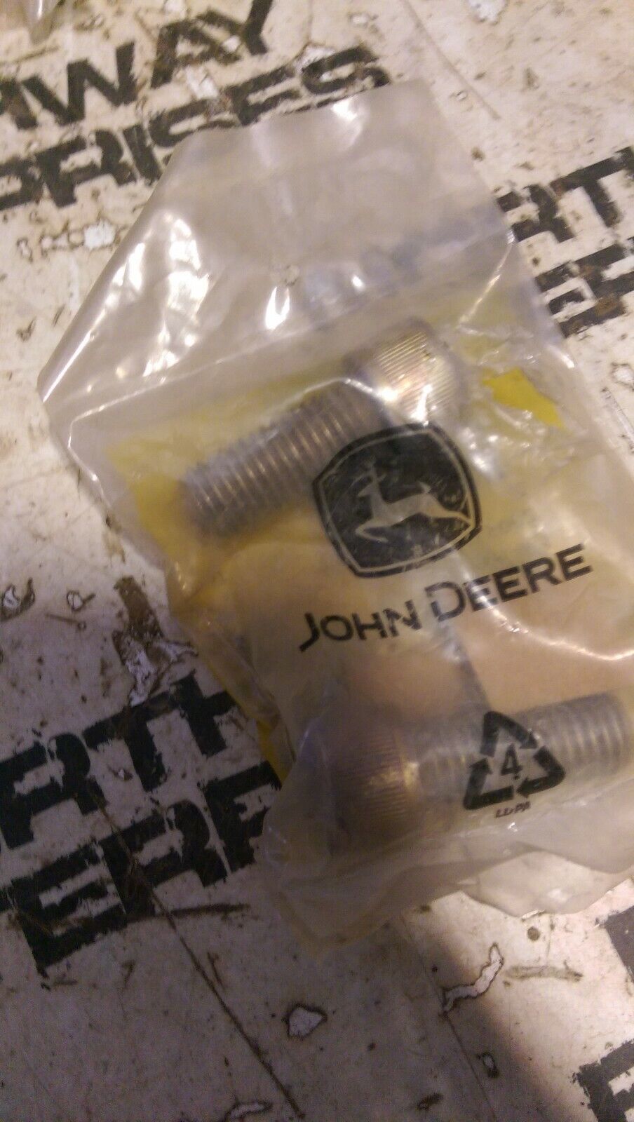 JOHN DEERE 19M8531