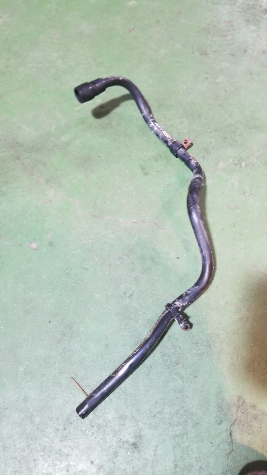 3974888 5.9L CUMMINS CRANK CASE VENT TUBE CCV BREATHER TUBE