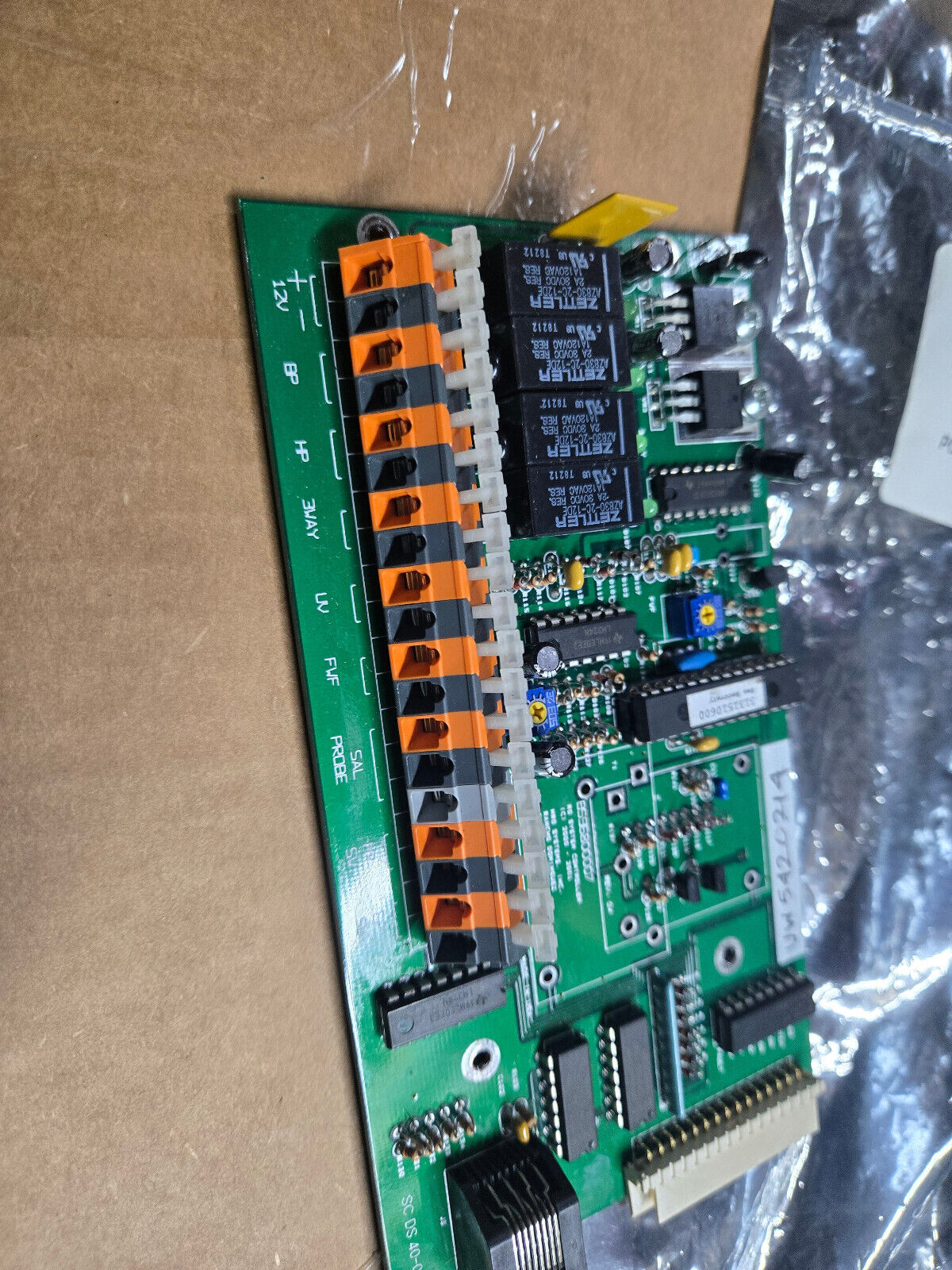 PCB MAIN WO/HOURMETER UW/SE B596800007