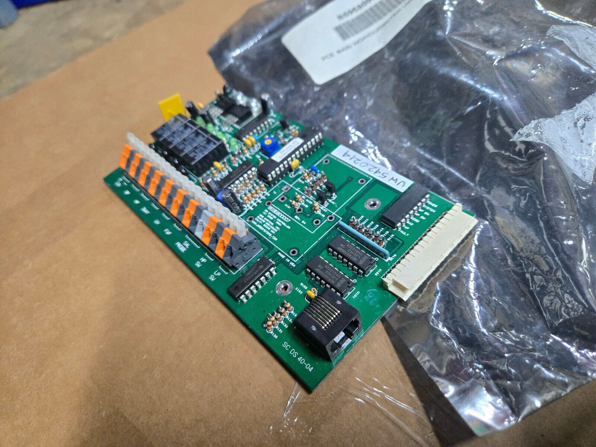 PCB MAIN WO/HOURMETER UW/SE B596800007