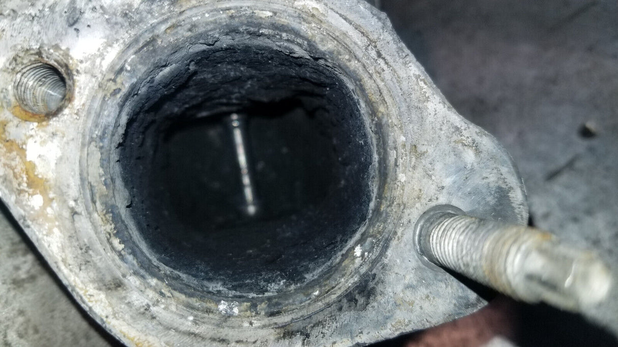6.4 Powerstroke Turbo Diesel 6.4L EGR INTAKE VALVE 1885819C91 1872132c92