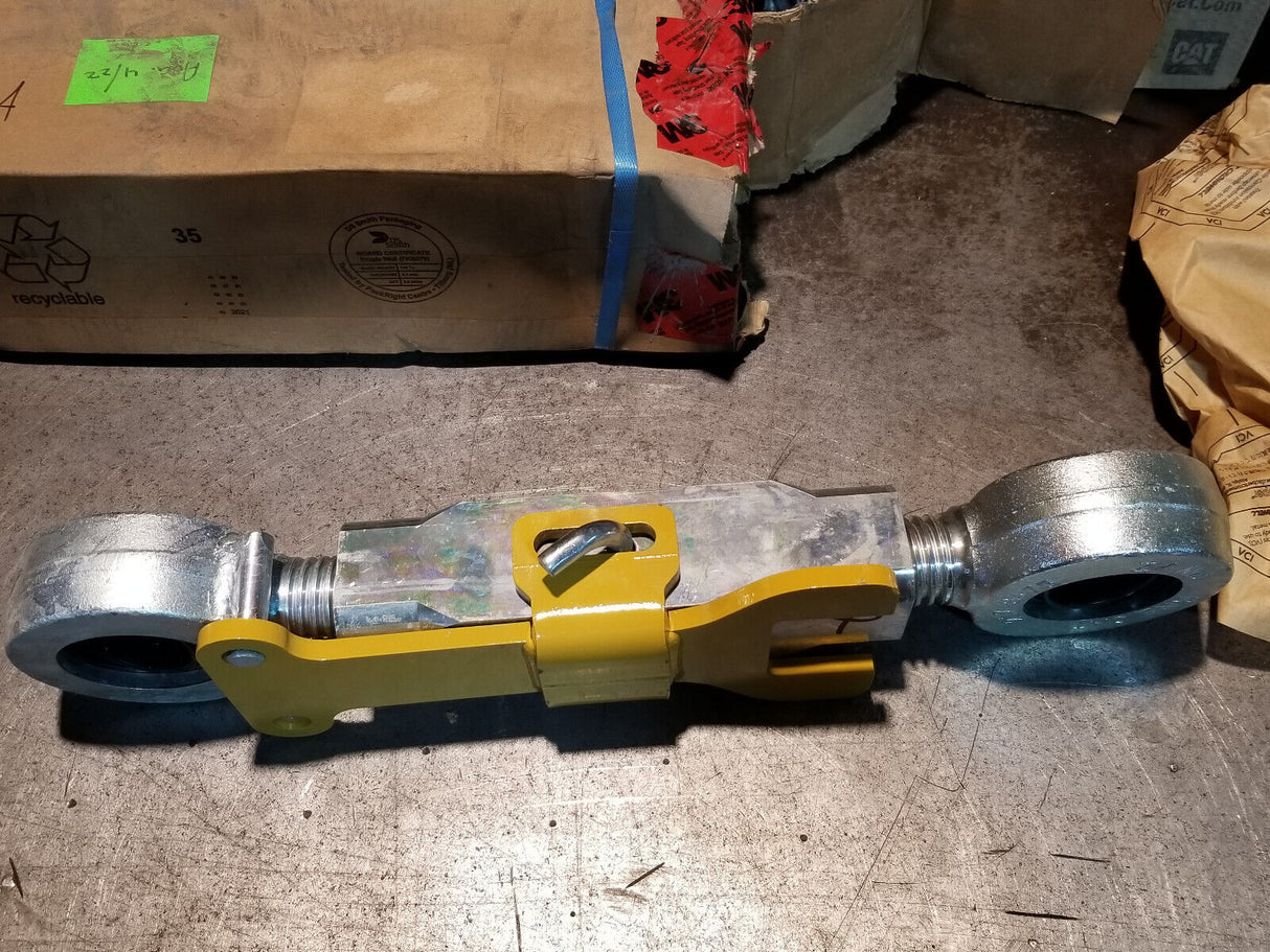381-1880 CAT Power Angle and Tilt Bulldozer Pitch Link 3811880