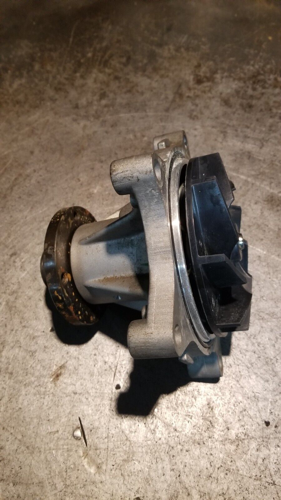 08-10 Ford 6.4 6.4L Powerstroke Diesel OEM Water Pump F250 F350 F450 F550