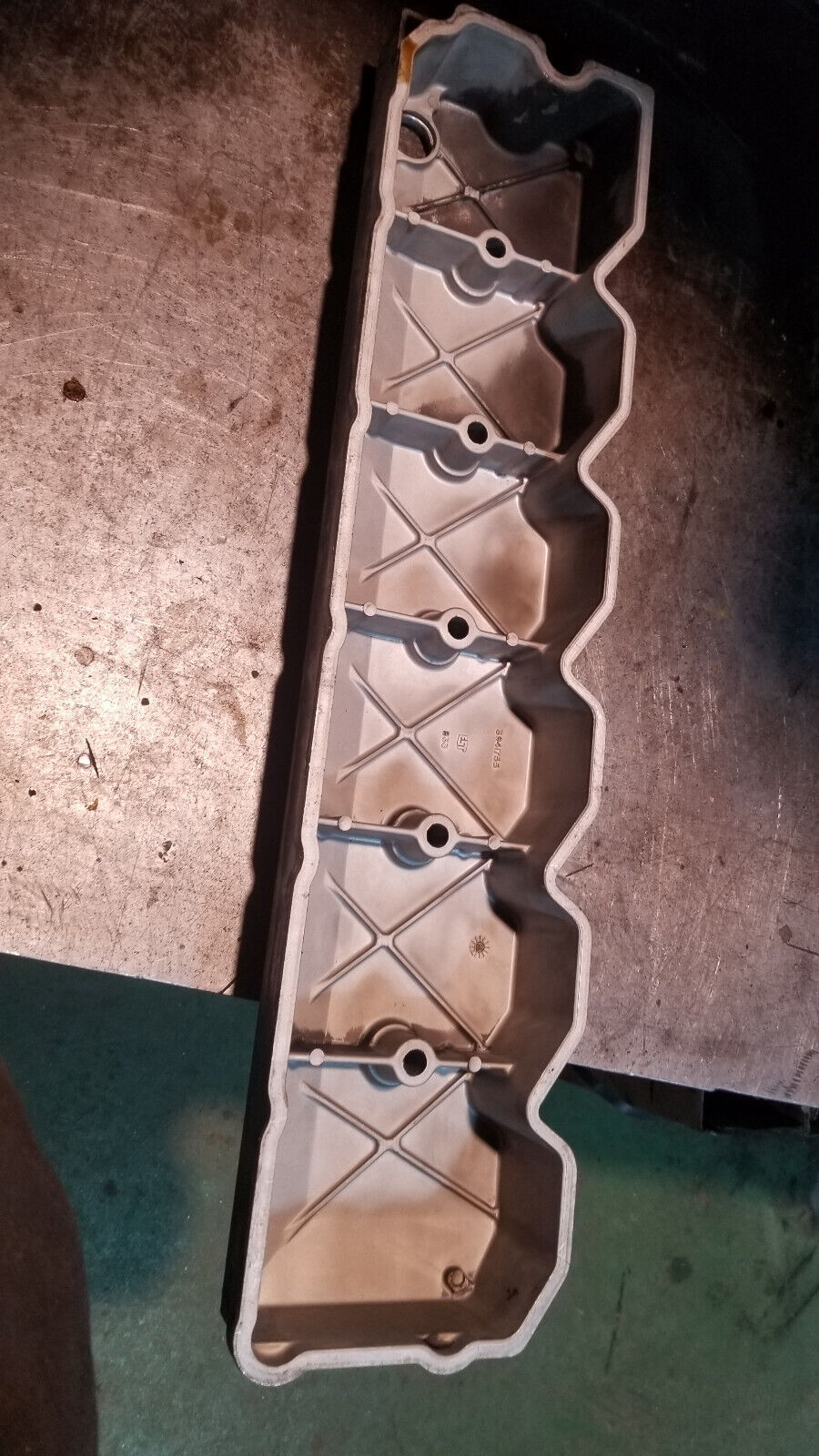 98-01 Dodge Ram Cummins 5.9L 24v turbo diesel engine VALVE COVER Silver 3941755