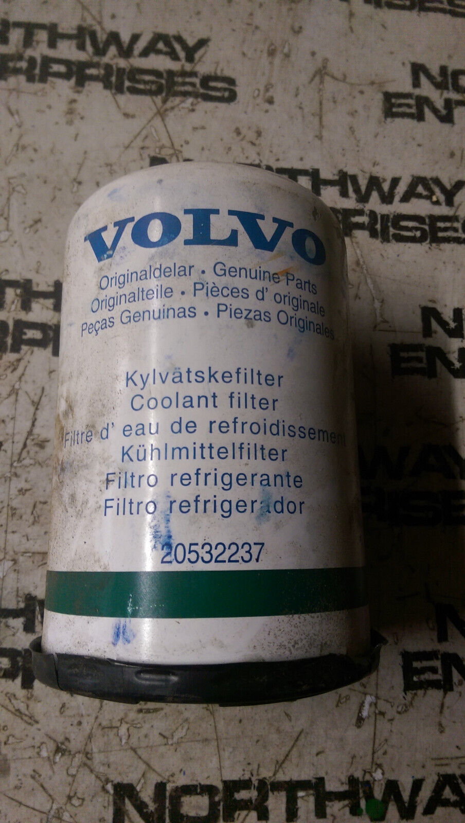 VOLVO 20532237 COOLANT FILTER