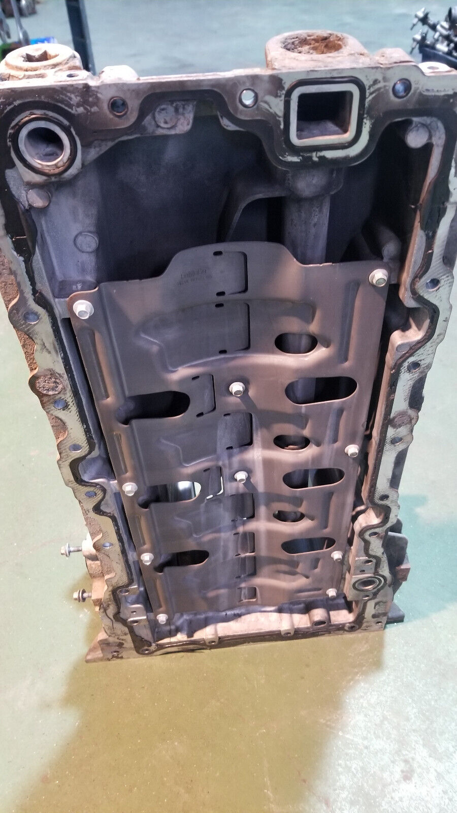 6.7L Powerstroke Upper Oil Pan DC3Q-6676-ab