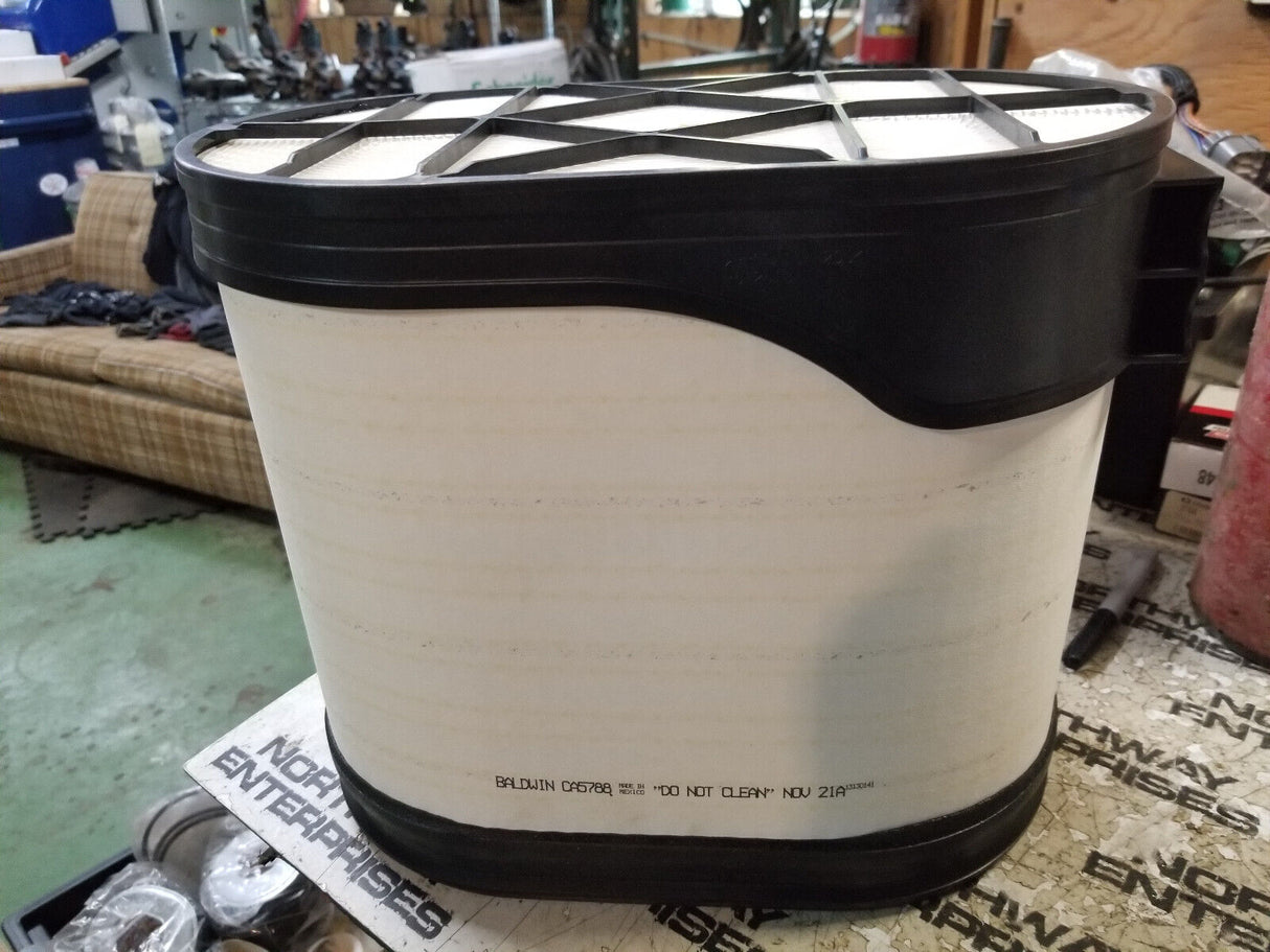 BALDWIN FILTERS CA5788 Air Filter, Oblong