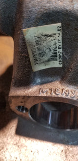 Meritor 18NYS38-27 End Yoke