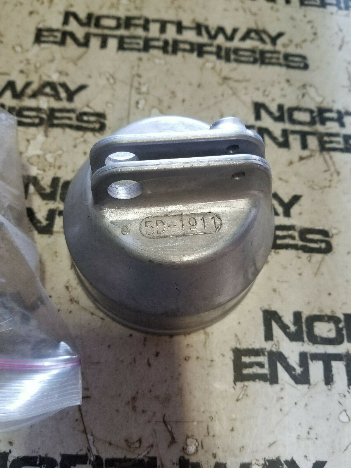 5D-1911 CATERPILLAR CAP / COVER