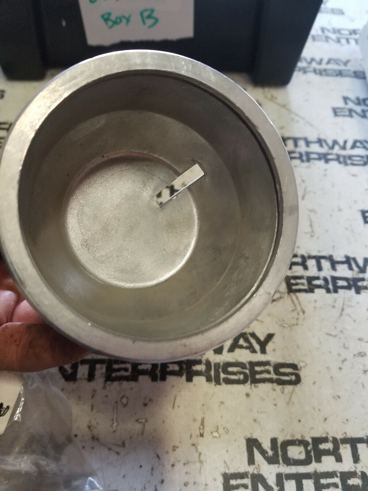 5D-1911 CATERPILLAR CAP / COVER