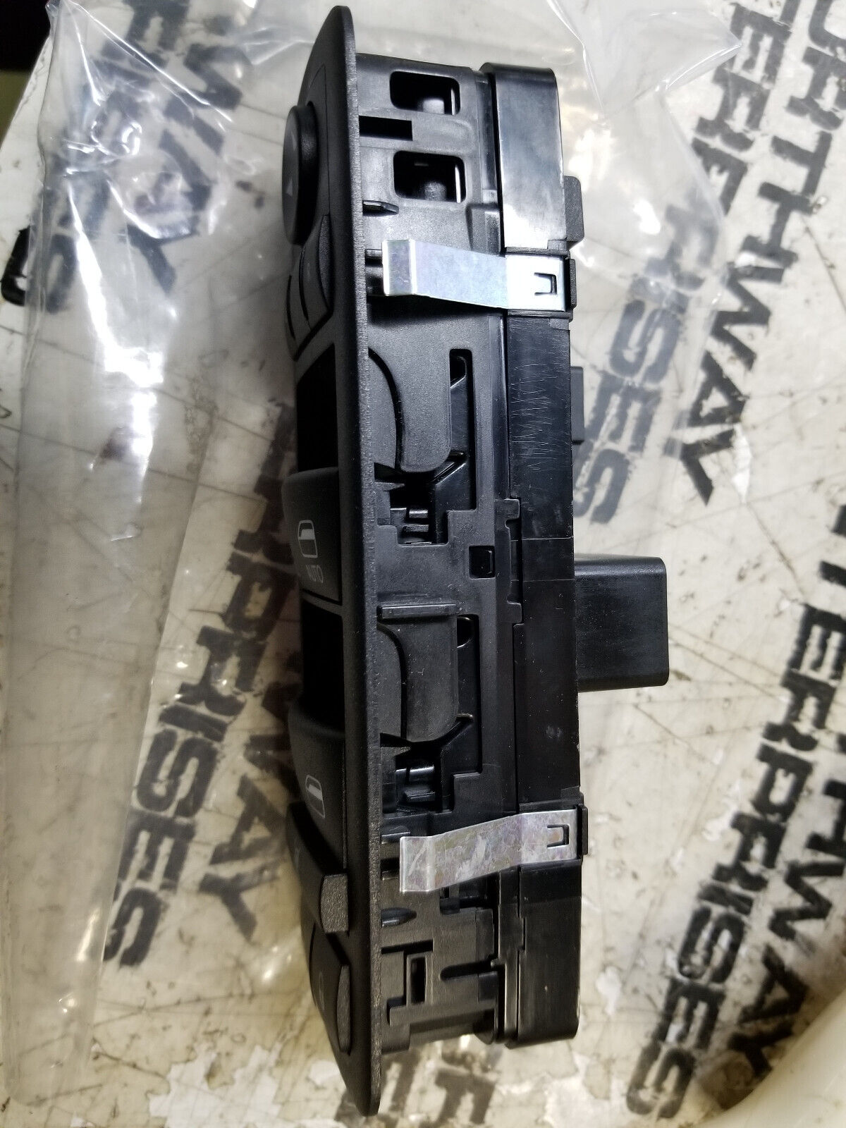 Genuine Mopar Front Door Switch And Bezel Left Front Door 68620448AA