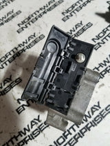 12601677 GM 11-16 2500 3500 HD 6.6L Diesel Turbo Pre Heater
