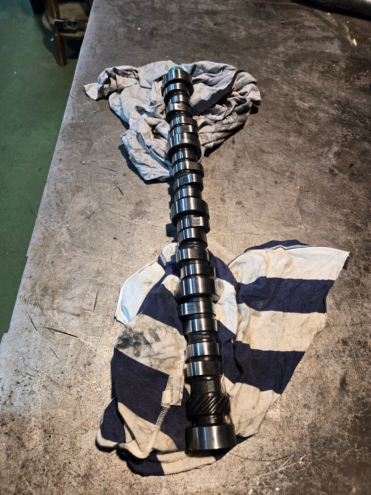 POLISHED 6.5L / 6.2L Diesel Camshaft - No core needed 14066308