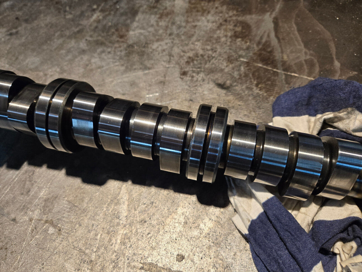 POLISHED 01-05 2001-2005 DURAMAX LB7 LLY USED CAMSHAFT 98077453 97211770