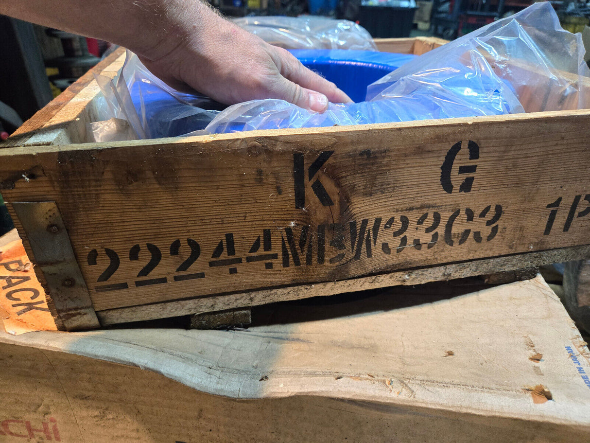 22244MBW33C3 Spherical Roller Bearing 22244 MBW33C3  220 x 400 x 108 mm