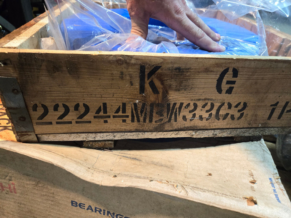 22244MBW33C3 Spherical Roller Bearing 22244 MBW33C3  220 x 400 x 108 mm