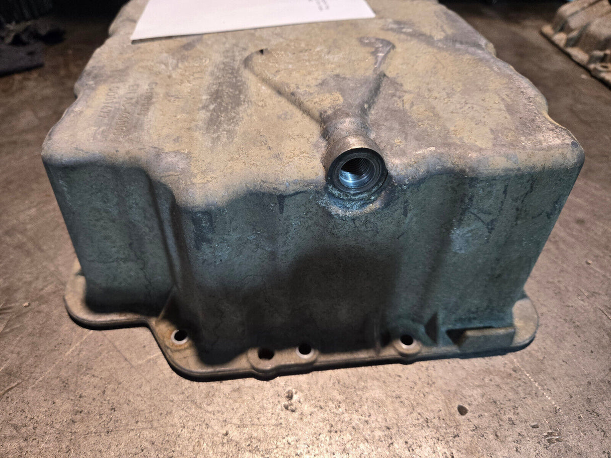 A6420140803  2007-18 Mercedes-Benz Sprinter 2500 3.0 M642 Lower Engine Oil Pan