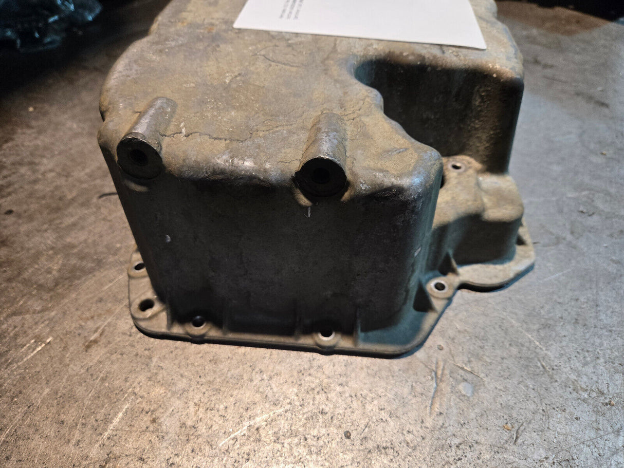 A6420140803  2007-18 Mercedes-Benz Sprinter 2500 3.0 M642 Lower Engine Oil Pan