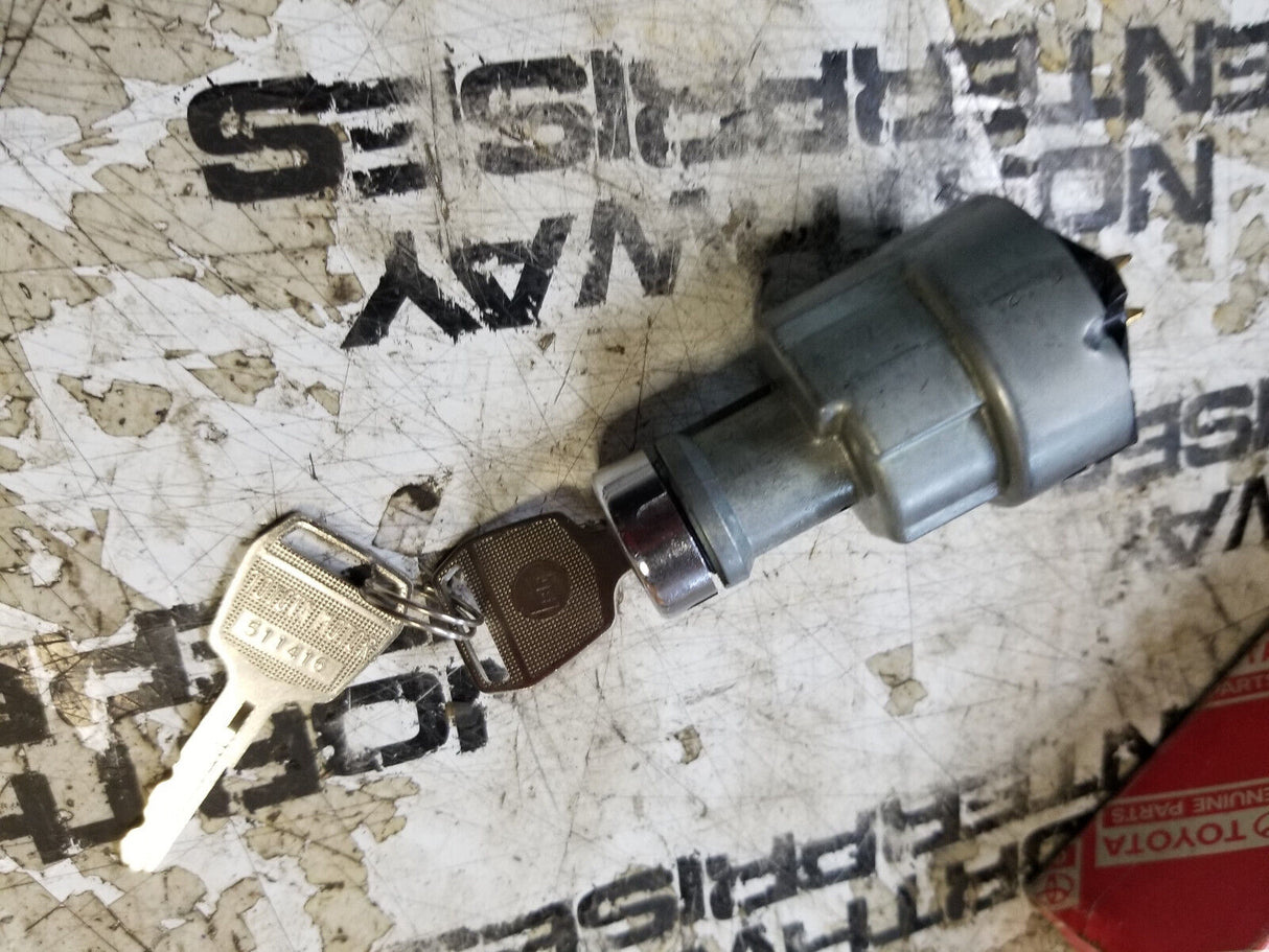Ignition Switch 57510-23000-7 for Toyota Hyster Clark Forklift 7FD10 7FG10 8FD10