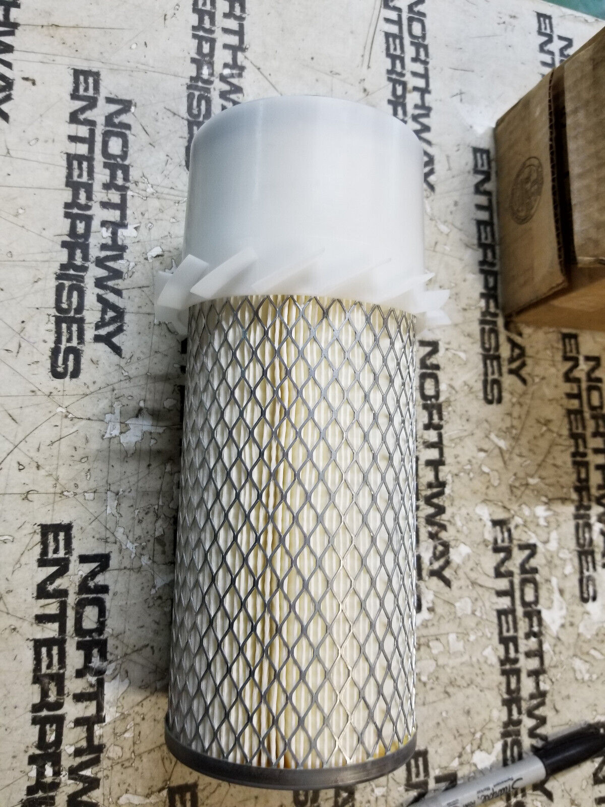 NAPA AIR FILTER 2276