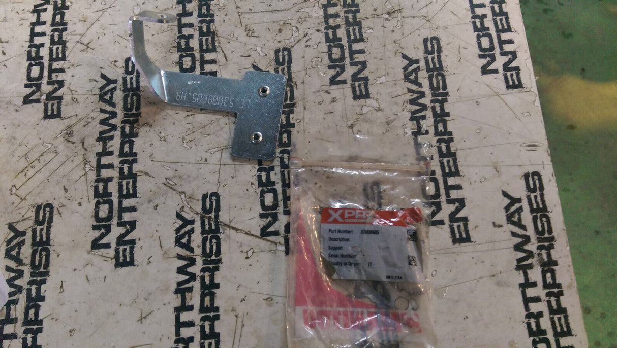 53008605 MANITOU BRACKET