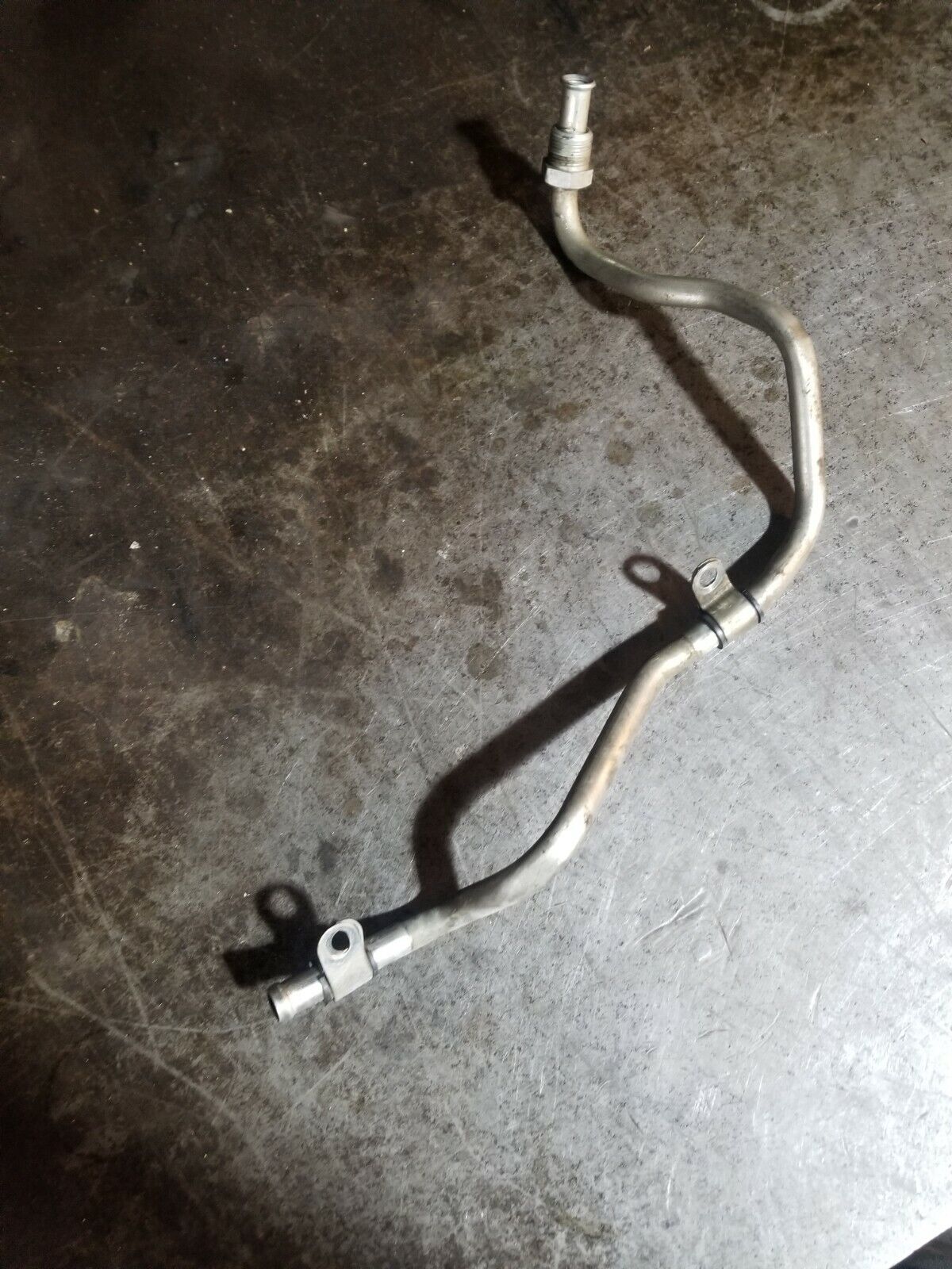 12654066 2011-2015 LML DURAMAX FUEL LINE  PART OF