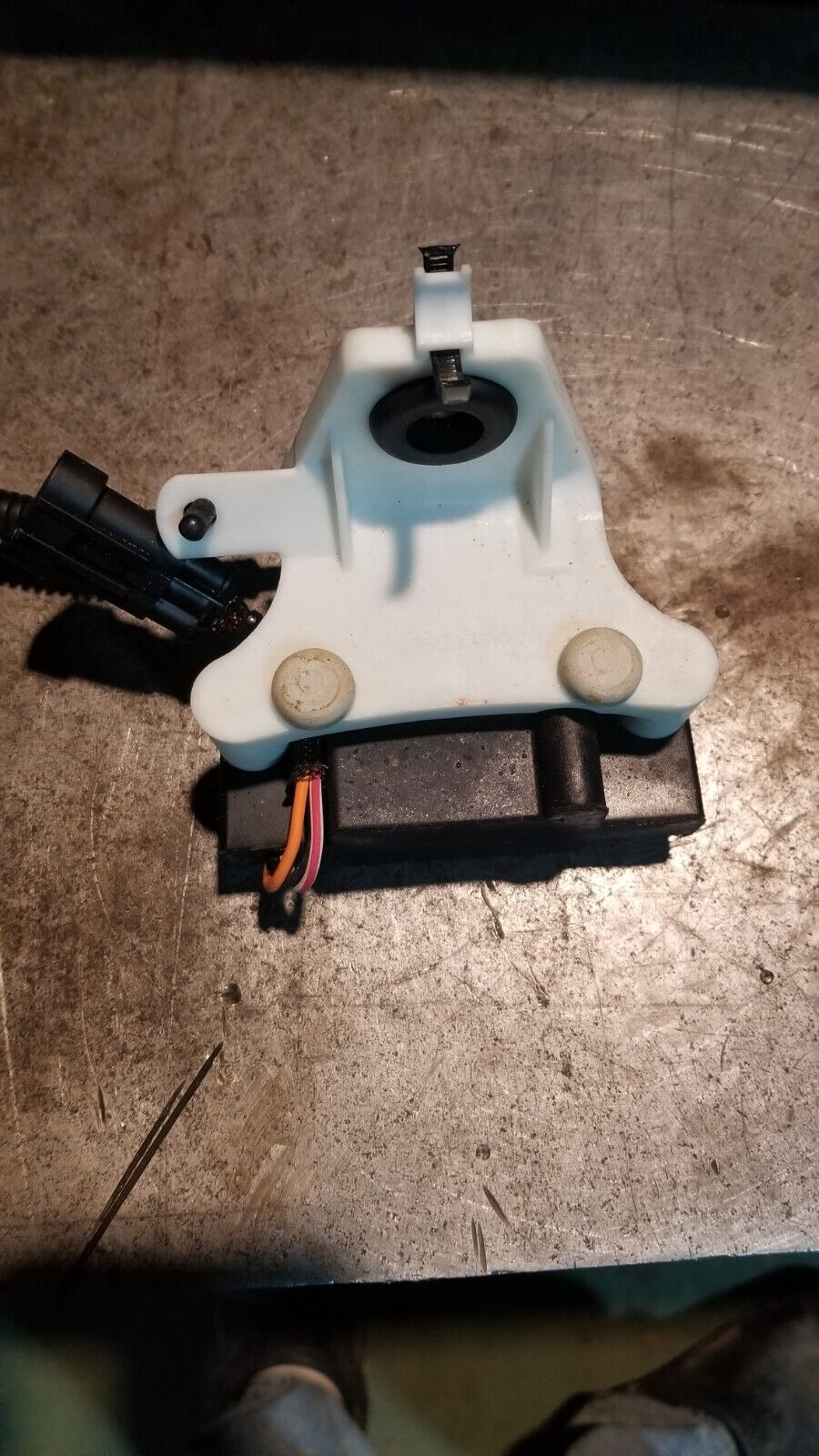 EVINRUDE OMC IGNITION COIL 0587270