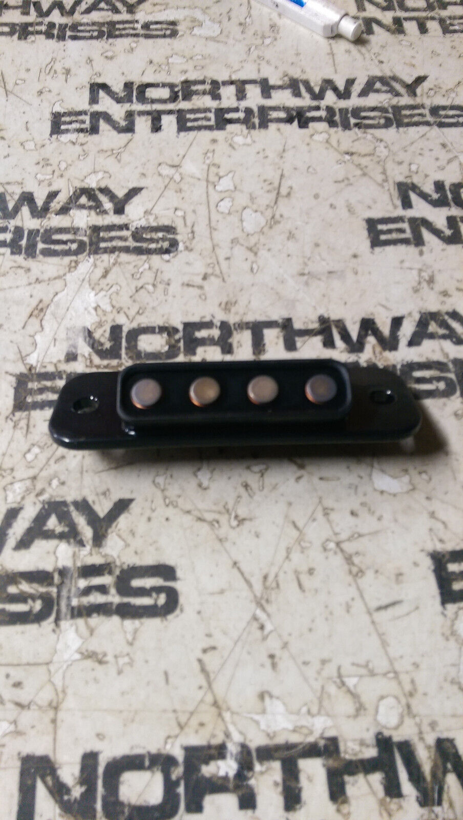 4658090 JOHN DEERE TERMINAL SWITCH