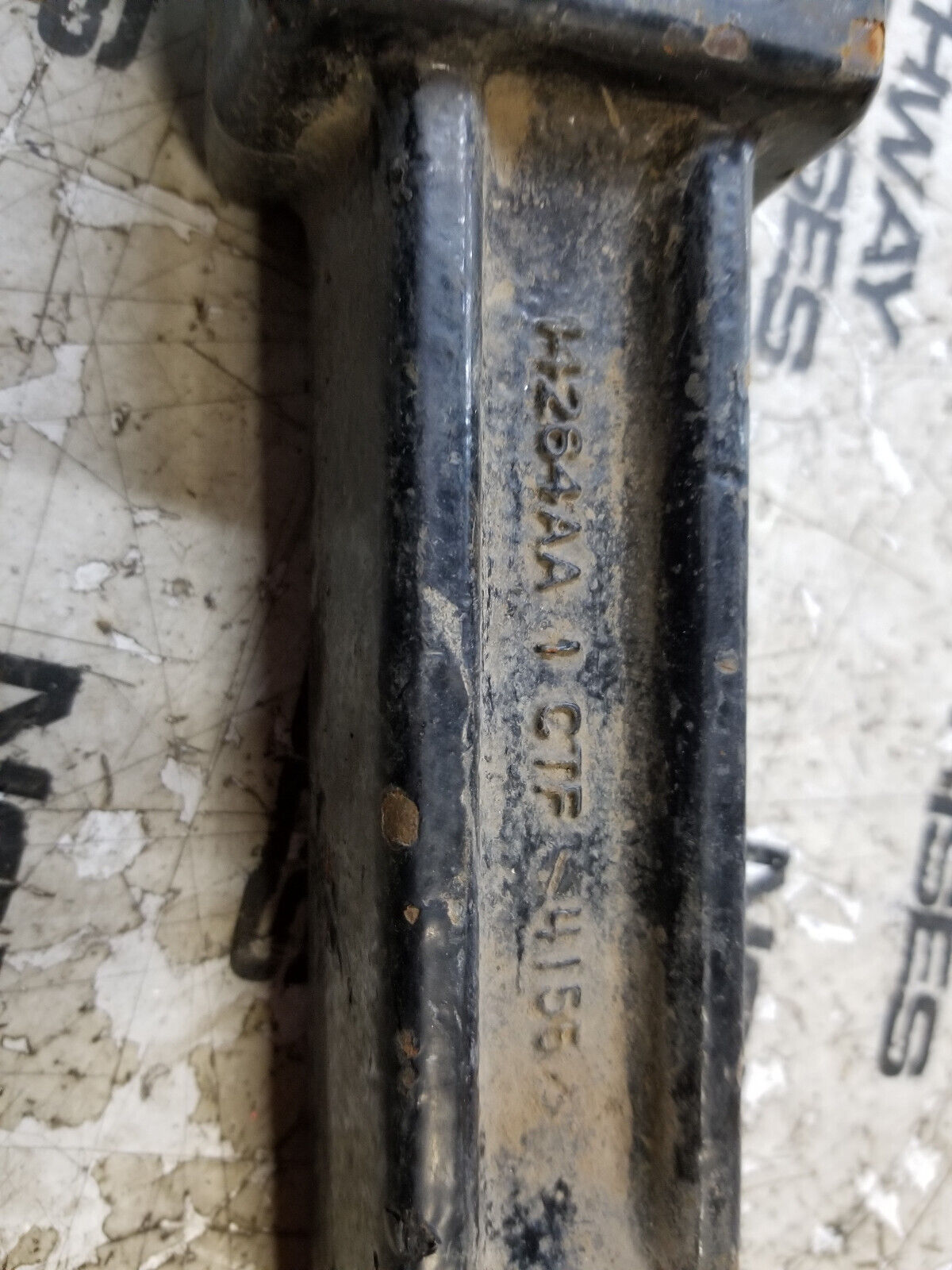 A20-6014 (SINGLE TOW HOOK) Peterbilt Hitch Front Tow Kenworth Tow Hooks 14264AA