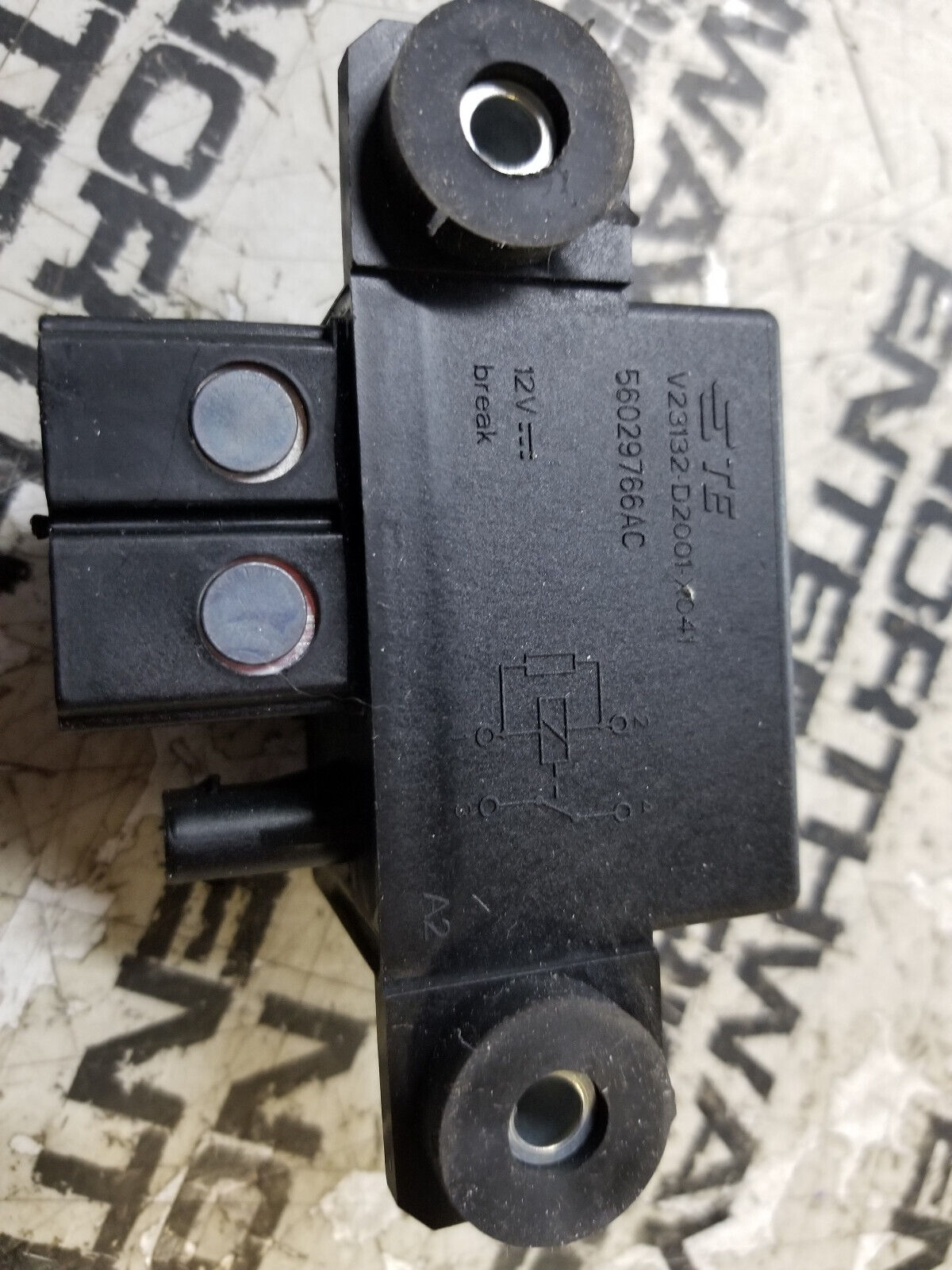 New OEM Mopar Electrical Relay 2016-2023 Durango Gr Cherokee Pacifica 56029766AC